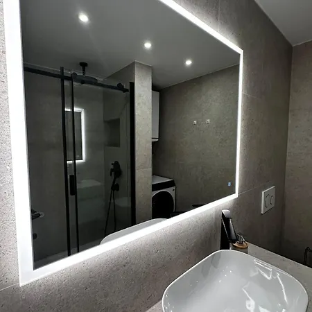 Bastun & Dujka's Balatura Σπλιτ